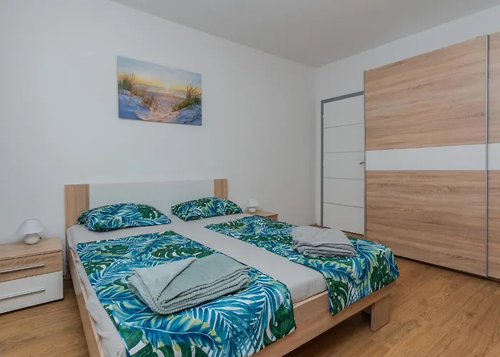 Appartement 2 Bedroom Amazing In Privlaka (Zadar)